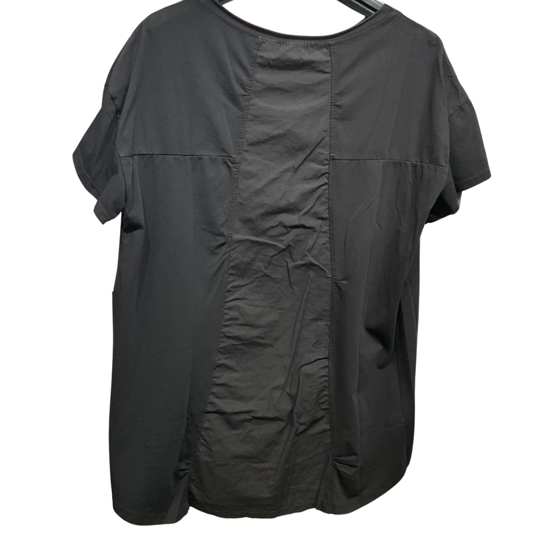 CHANDAIL NOIR AVEC POCHE